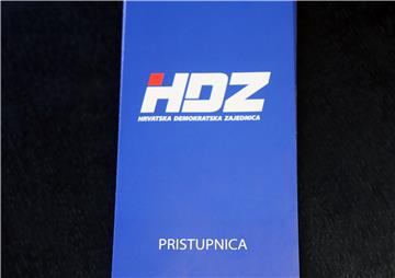 Prgomet s novim članovima HDZ-a