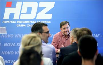 Prgomet s novim članovima HDZ-a