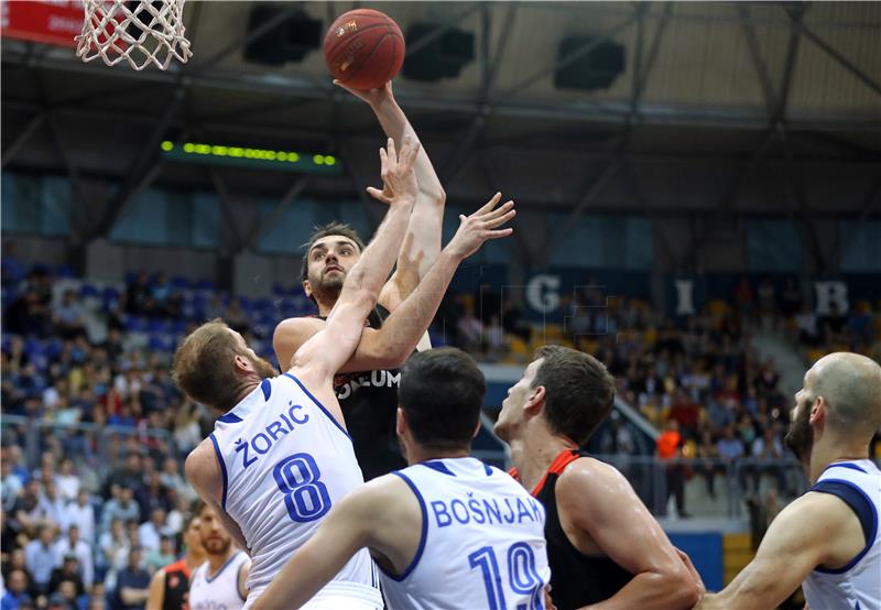 Cedevita preokretom do vodstva u finalu