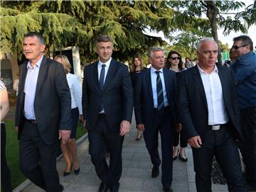 Premijer Plenković podržao kandidate na šibenskoj listi