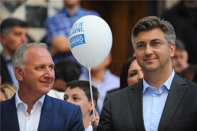 Plenkovic says Petrov, Bernardic don't know basics of politics