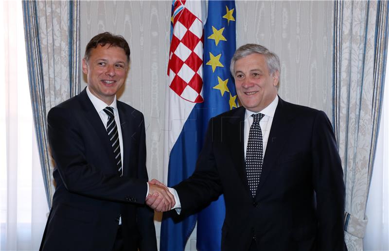 Tajani se zalaže za što skoriji ulazak RH u Schengen