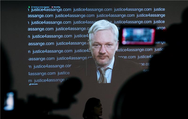 Assange - jednima borac za istinu, drugima opasni egocentrik