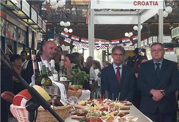 "Hrvatska tržnica" u Budimpešti - turistička i gastro promocija