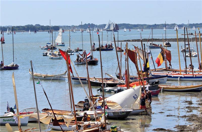 Komiška sandula i gundule na Tjednu zaljeva Morbihan