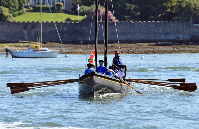 Komiška sandula i gundule na Tjednu zaljeva Morbihan