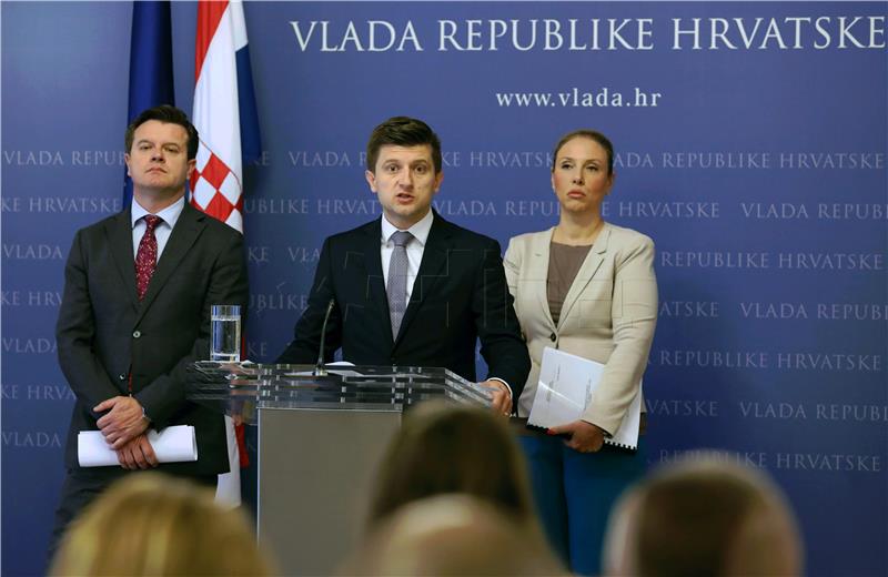 Tiskovna konferencija Zdravka Marića