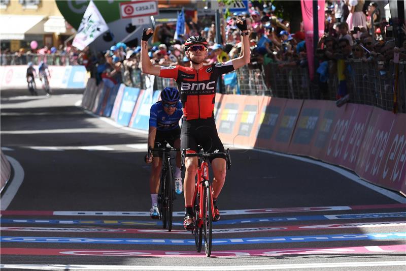 Giro: Prva pobjeda Van Garderena, Dumoulin zadržao prednost 