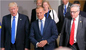 Tusk: Čelnici G7 ne smiju se kolebati u pogledu sankcija Rusiji 