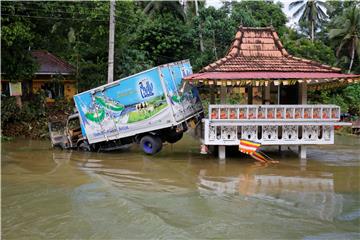 SRI LANKA FLOODS