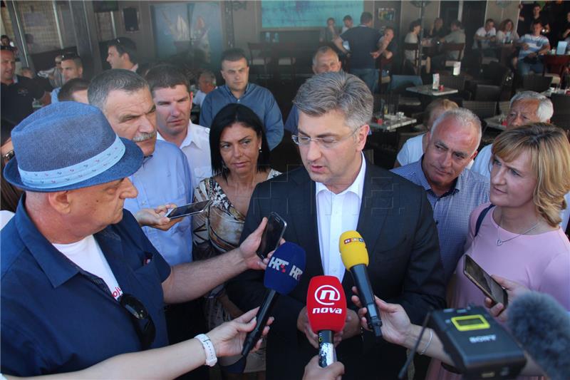 Plenković posjetio Vodice