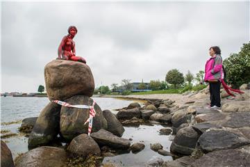 DENMARK MONUMENT