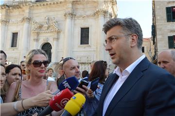 Plenković o Sberbankovom odustajanju od kreditiranja Agrokora: Uskoro će se naći novo rješenje