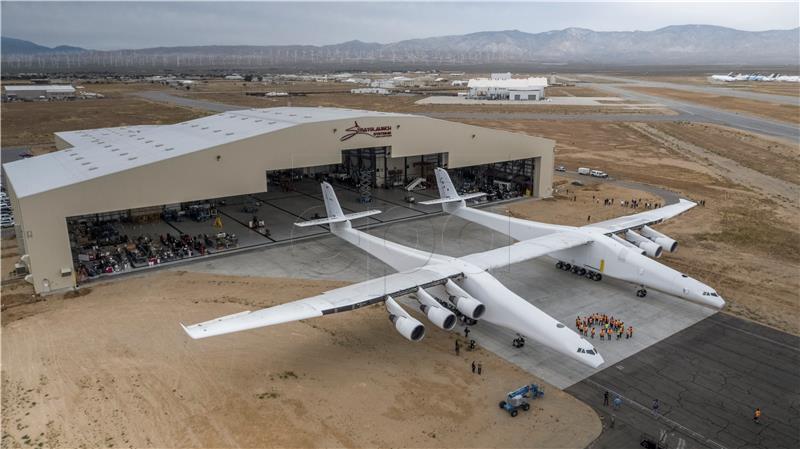 USA STRATOLAUNCH PLANE ROLL OUT