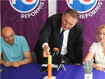 Konferencija za medije Radimira Čačića