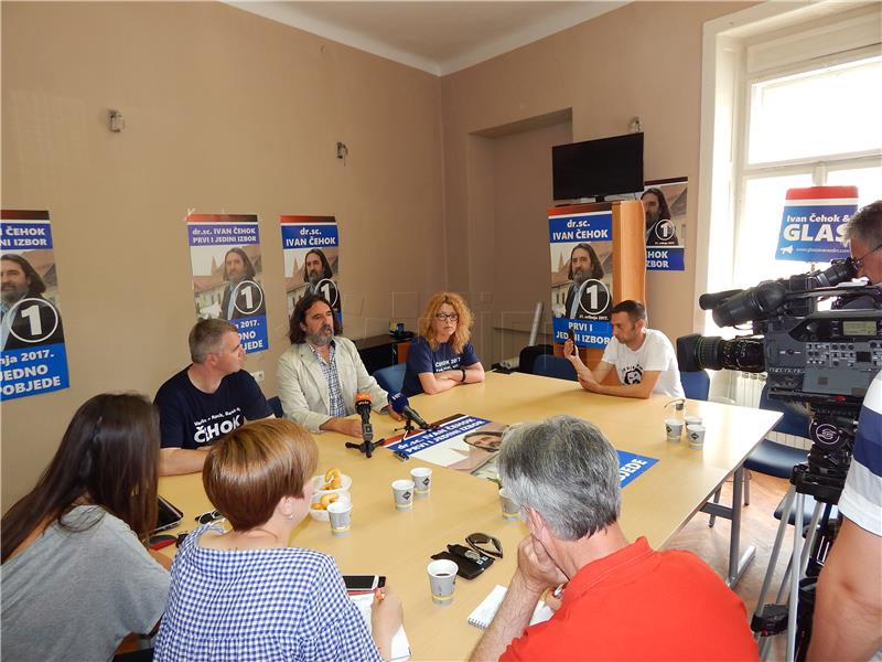 Konferencija za medije Ivana Čehoka