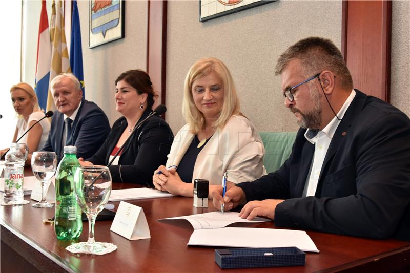 Croatia, Bosnia, Montenegro and Serbia sign cross-border cooperation agreements