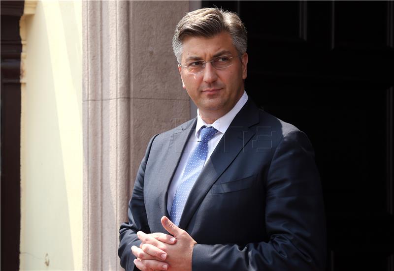  Sinj- Plenković: O suradnji na nacionaloj razini nakon drugog izbornog kruga 