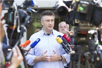 Premijer Plenković glasao u područnom uredu Črnomerec