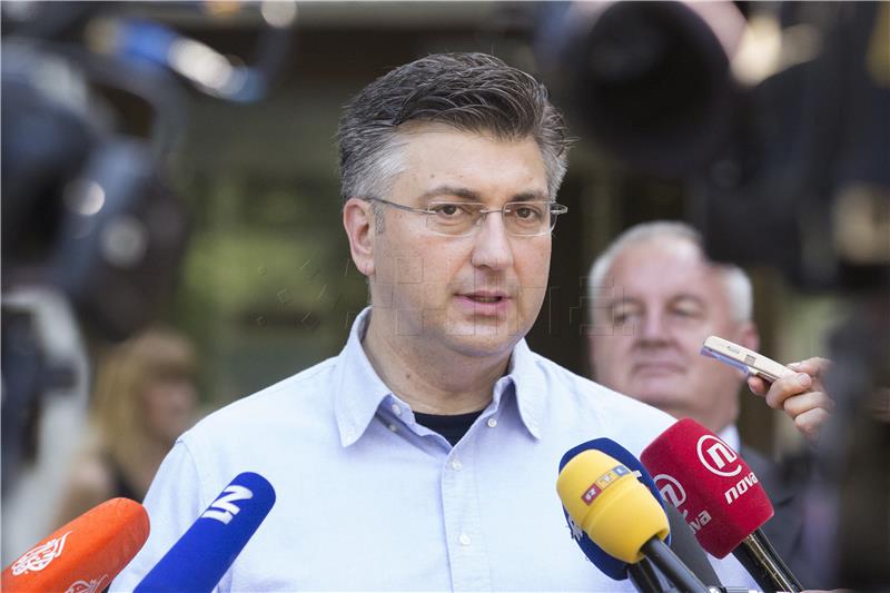 Plenkovic says possible cooperation with HNS on HDZ presidency's agenda