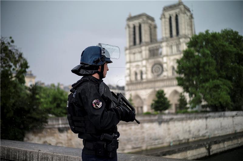 FRANCE POLICE ATTACK