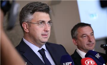 Plenković: Ustrajat ću na političkoj stabilnosti bez obzira na druge