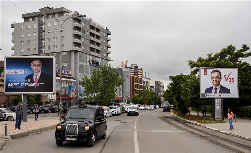 Kosovo holding early parl. election