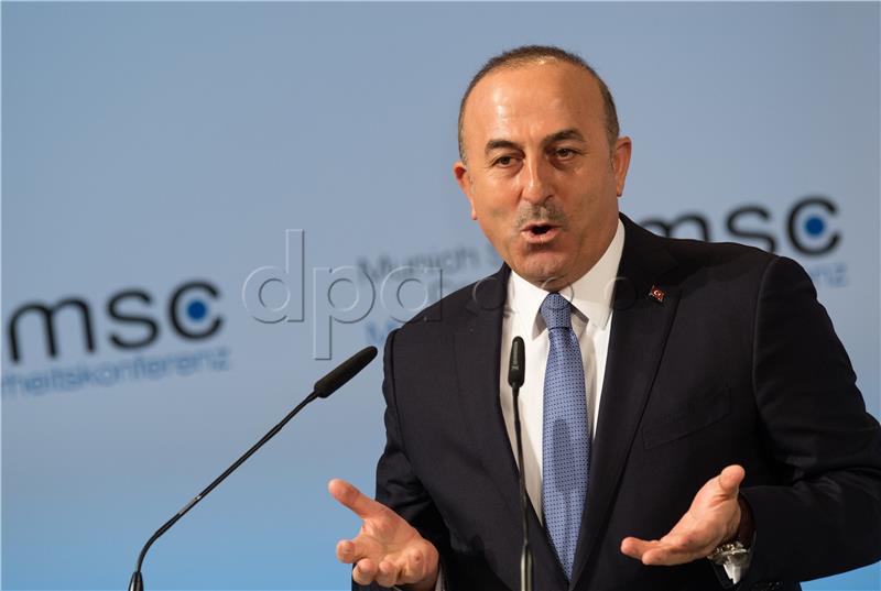 Zaljevska kriza: Cavusoglu u Dohi