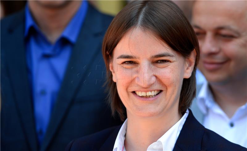 Brnabić nastavlja ekonomski, reformski i proeuropski smjer vlade - analitičari