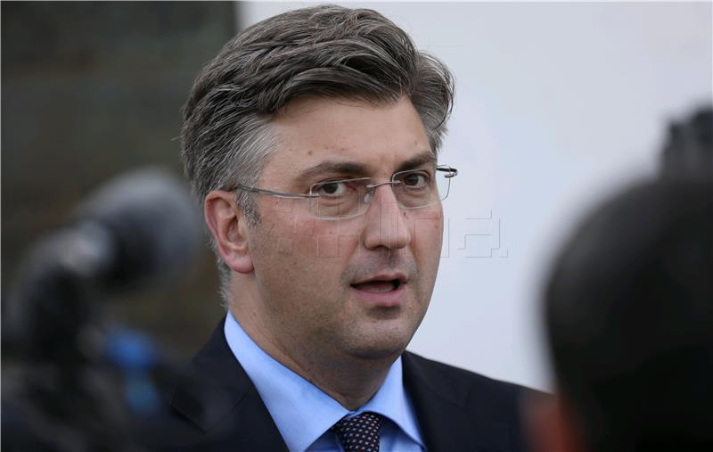 Plenković: Hrvatska ni na koji način neće biti vezana presudom Arbitražnog suda