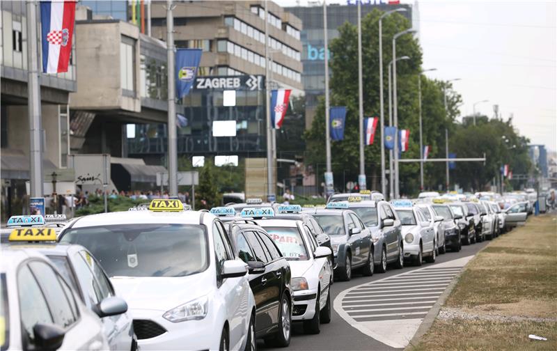 Prosvjed taksista u Zagrebu