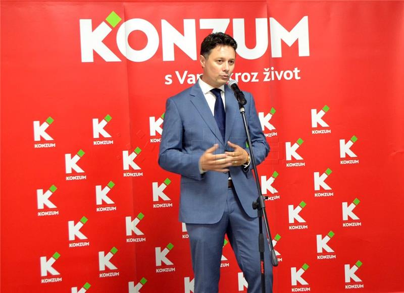 Konzum retailer CEO announces closure of 80 to 100 stores