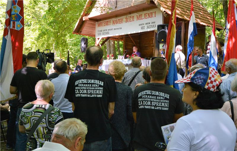 Spomen–pohod na mjesto masovne grobnice, jamu Jazovku