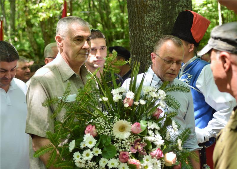 Spomen–pohod na mjesto masovne grobnice, jamu Jazovku