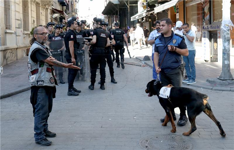 Policija spriječila održavanje Gay Pridea u Istanbulu