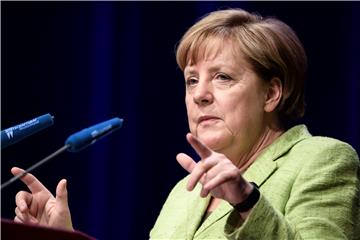 Angela Merkel za nastavak pregovora o TTIP-u