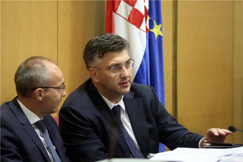 Plenković: Sigurnost hrvatskih građana i državnog teritorija temeljna zadaća države