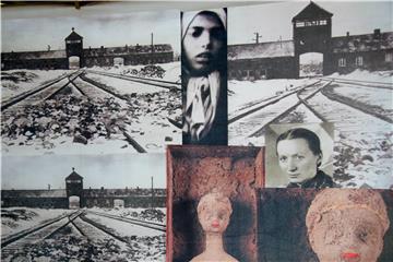 Touring exhibition "Miranda - The Roma Holocaust" to open in Zagreb