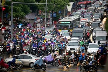 VIETNAM ECONOMY TRANSPORT