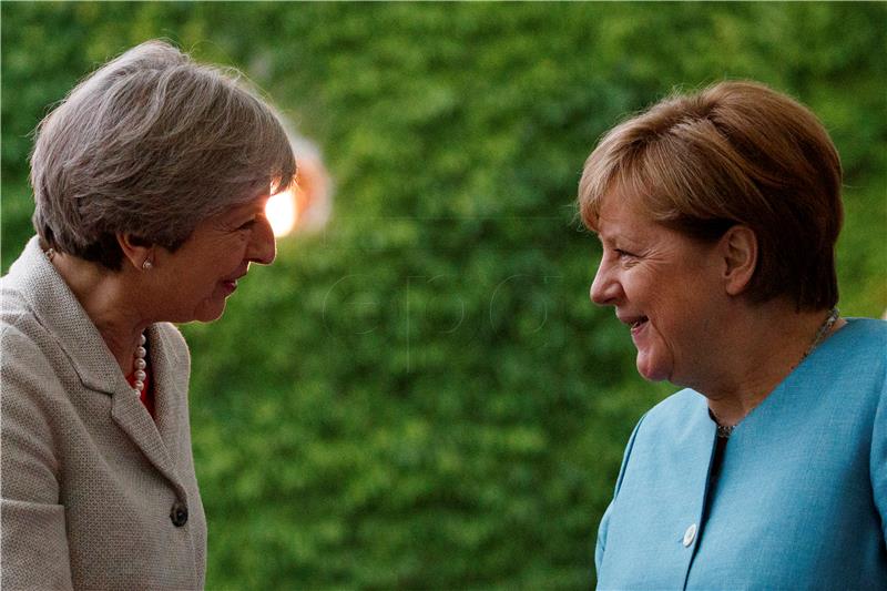 May i Merkel slažu se da su na prvom mjestu prava građana u pregovorima EU-a i Britanije 