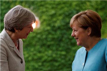 May i Merkel slažu se da su na prvom mjestu prava građana u pregovorima EU-a i Britanije 