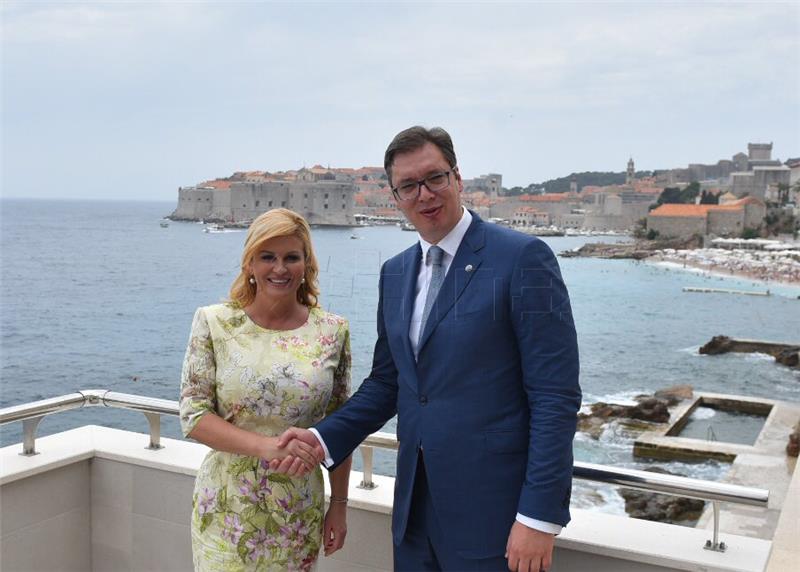 Grabar-Kitarovic, Vucic agree on visit by former Croatian POWs to place of their internment