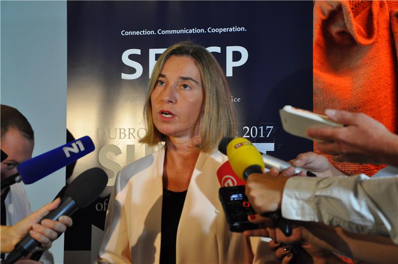 Mogherini without comment on arbitration ruling