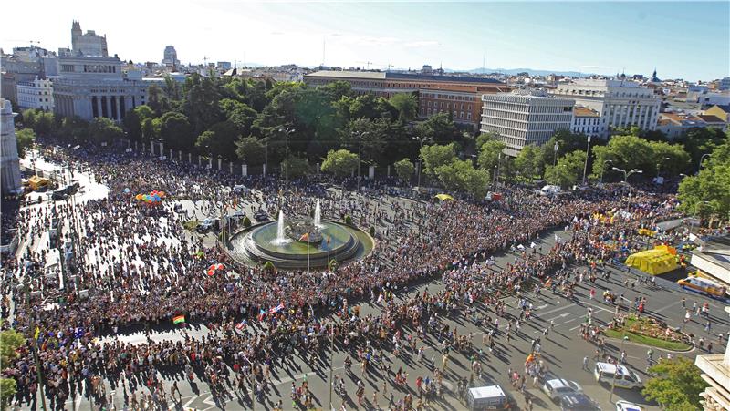 U Madridu na Svjetskoj paradi ponosa nekoliko stotina tisuća ljudi