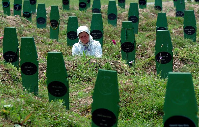 Peace marchers set out from Sarajevo to Srebrenica on 22nd genocide anniversary