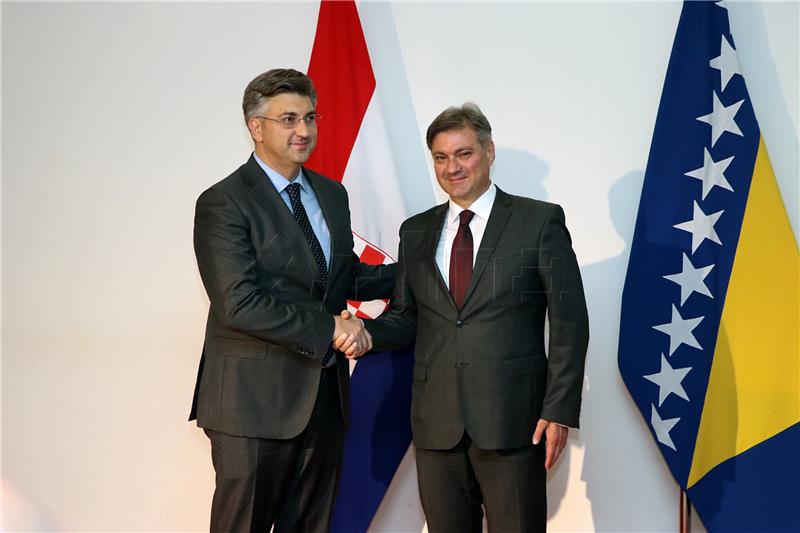 Plenković u Sarajevu razgovarao sa Zvizdićem