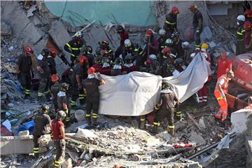 ITALY NAPLES HOUSE COLLAPSE