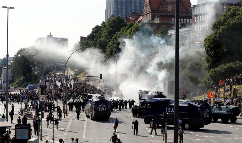 G20: vođa prosvjeda ogradio se od nasilja u Hamburgu