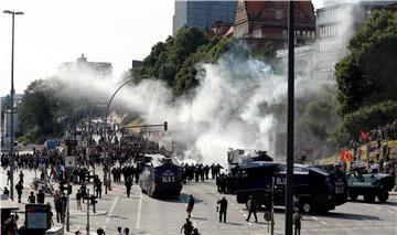 G20: vođa prosvjeda ogradio se od nasilja u Hamburgu