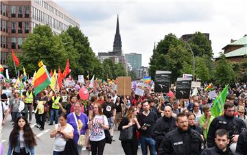 Hamburg: Sukobi i vodeni topovi na završnom prosvjedu protiv G20 